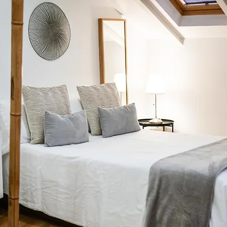 Living4malaga Calderon De La Barca Apartment *